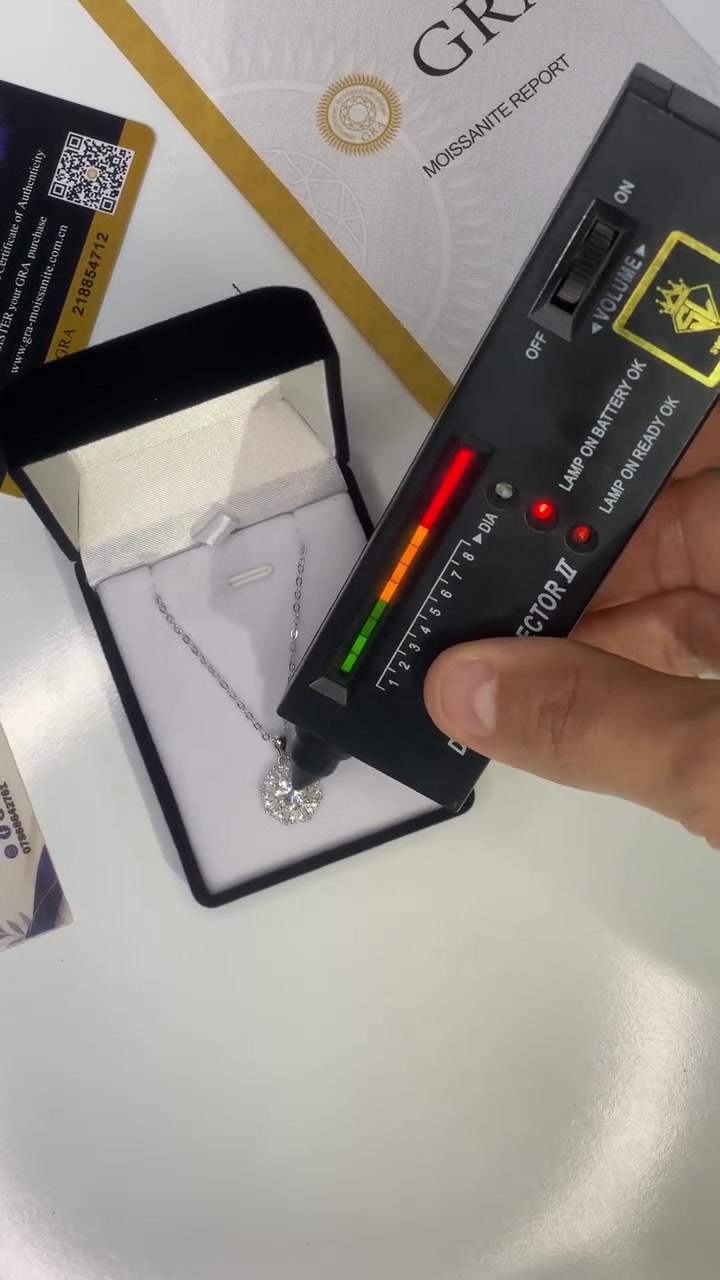 موزنايت • فضة ٩٢٥ • شهاده GRA