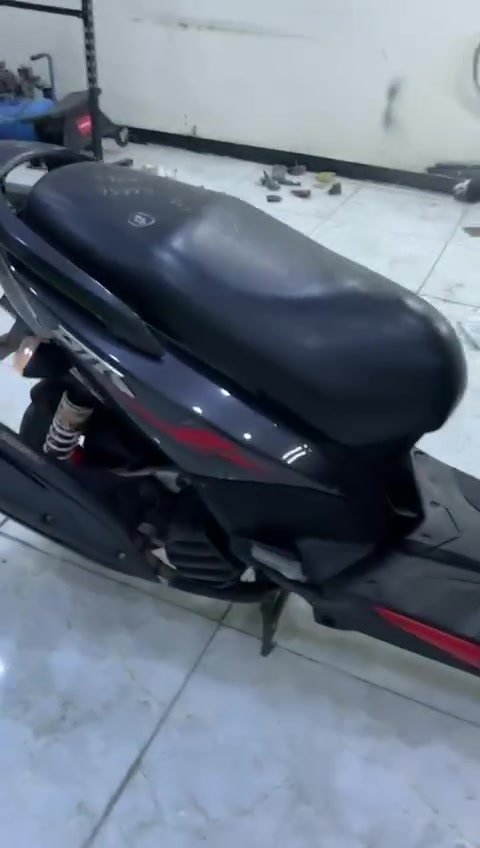 السلام عليكم 
gtr 2016 حديث 
دراجه علا وضع شركه كاملا من كلشي 
دهن امزويل ..
مكان دراجه حصوه 
سعر ..مليون و250 الف وبيه مجال دراجه غنيه عن تعريف
باقي تفاصيل خاص او الاتصال 
***********❤️🫶🏻
