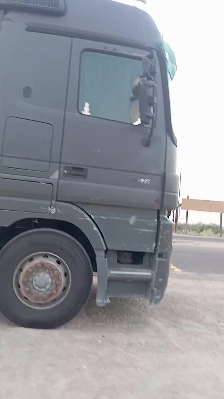 سلام عليكم اكتروس مديل 2004 بسمي بصرة سيارة 🚗 فول مواصفات تبريد لتايدر  مشروع وطني بسمي سيارة  مربوطة راس قاطرة 🚂 ونصف مقطورة سعر 3دفاتر  و 10   وبيهة مجال  اخوان المايعجبة  سعر يعبر منشور  حزاكم اللة خير   مكان سيارة ناصرية قضا جبايش  رقم  ***********. اتصال
