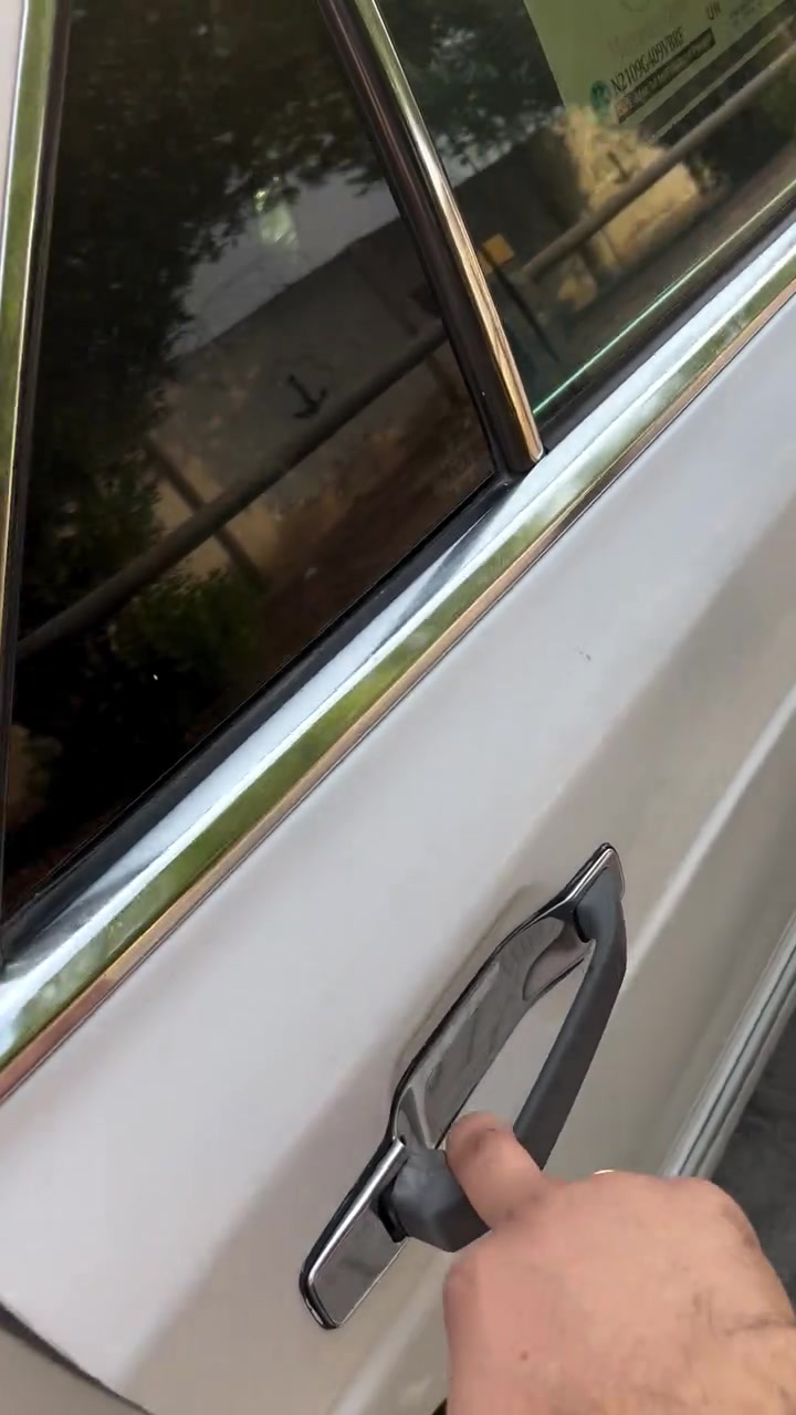 300SE • ١٩٨٦ • البصرة
