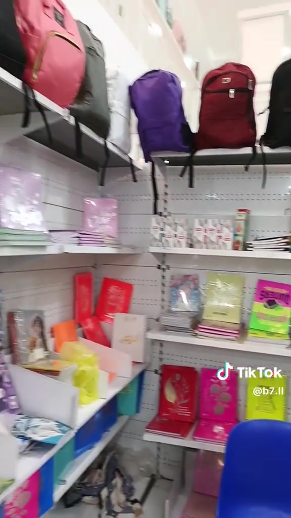 جنط  شي ان درجه أوله ع ٨ وكو ع ٧ عنونه البازار قرب التمثال يوجود توصيل
***********

