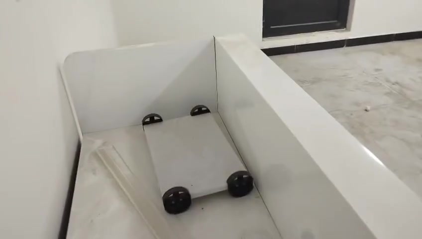 ميز • نظيف كلش • استخدام قليل