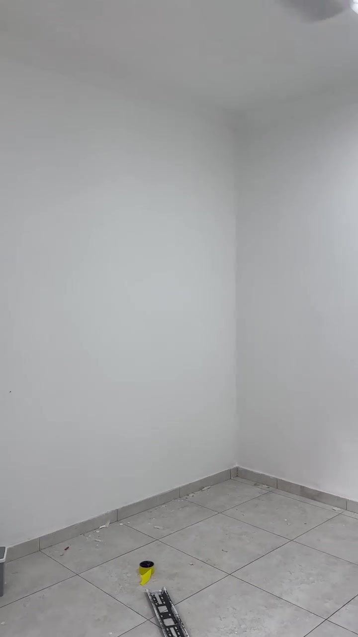 معالجة الرطوبة • صبغ جدران • نزع ورق الجدران