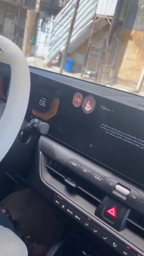 سلام عليكم
تعريب الشاشات يحول من إنكليزي إلى عربي مع الراديو 

تنزيل برامج كار بلي باستخدام الكيبل 

***********

