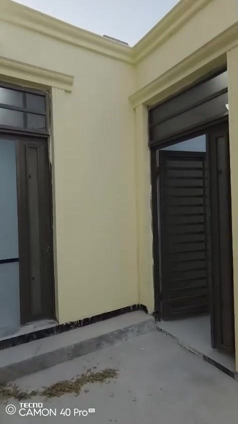 اسعد_الله_أوقاتكم_بكل_خير
دار سكن للبيع⛪️بيت حلو جاهز لسكن منطقة هدوء كافة الخدمات متوفرة
•مساحة البيت 210 متر
•يحتوي البيت على 2غرف
و ديوان
و صاله
و مطبخ
وكراج
و صحيات
البيت مرتب وجاهز
•جنس_العقار :: طابو زراعي بسم عراقي
•العنوان/ البصرة ابي الخصيب العوجة
سعر البيت جدا مناسب 70 مليون و بي مجال
•للاستفسار الاتصال على الهاتف 📞📳
📳((***********)
