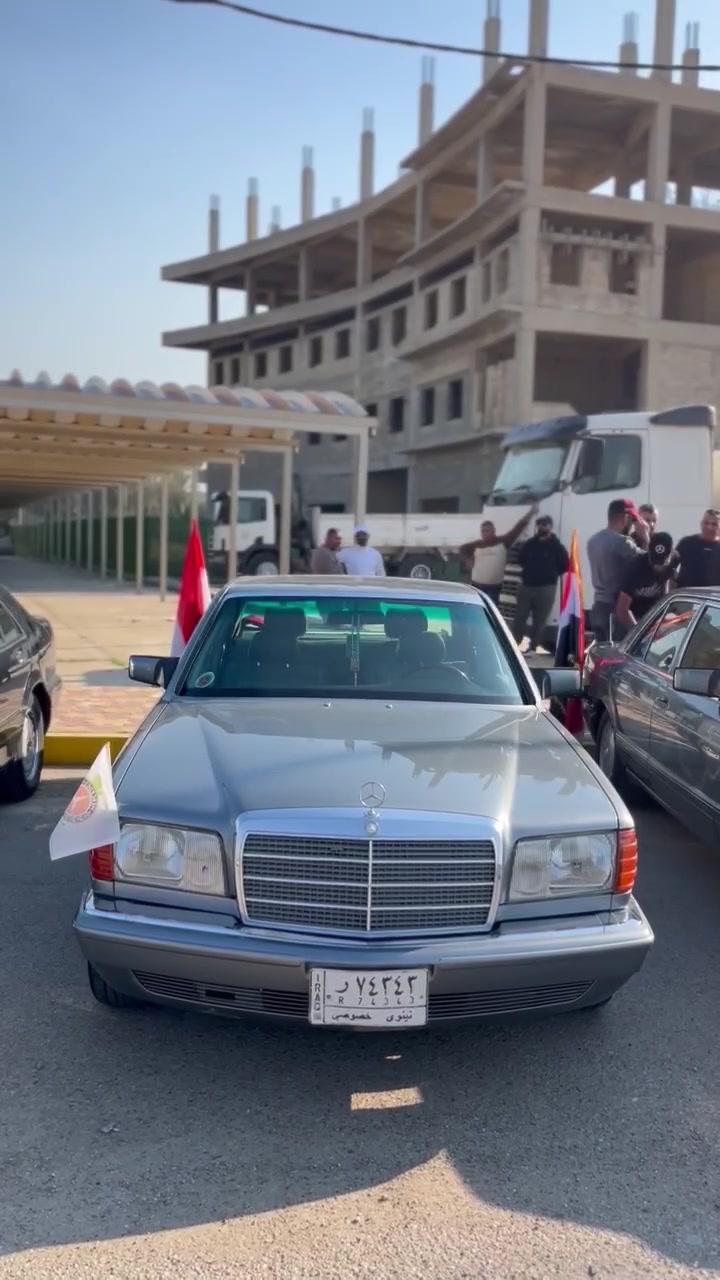 السلام عليكم
مارسدس جامبو 

موديل 1989

حجم 300SE

كير مكينه بلادي كفاله 

صدر جديد 

اكسل جديد 

تخم تاير جديد 

تبريد ثلج شرط

كشنات كهرباء 

دبل مروحه 

دبل اريل 

دبل فيتبم 

جام 4كهرباء 

مري كهرباء 

شاشه قلاب 

منضومه زنون 

باتري جديد 

منضومه الماء جديد ادامه 

منضومه اليانزين ادامه جديد

كهربائيات ولا جطل بيها 

سياره لا خياس ولا ضربه فقط صبغ 

دعاميات مال امريكي حلوات

رقم نينوى دولي شبه مميز تحويل ثاني يوم 

مكان بغداد الدوره 

السعر 80

*********** 
 

سياره جاهزه وحلوه مال جناي سياره شرط لا ترويج ولاشي موس قواعد دبل وطوب شاصي بلاديه
