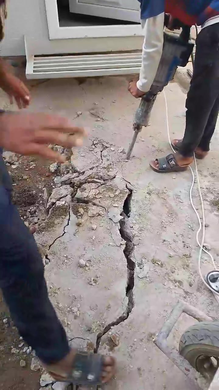 تفليش • كادر كامل • المعالف