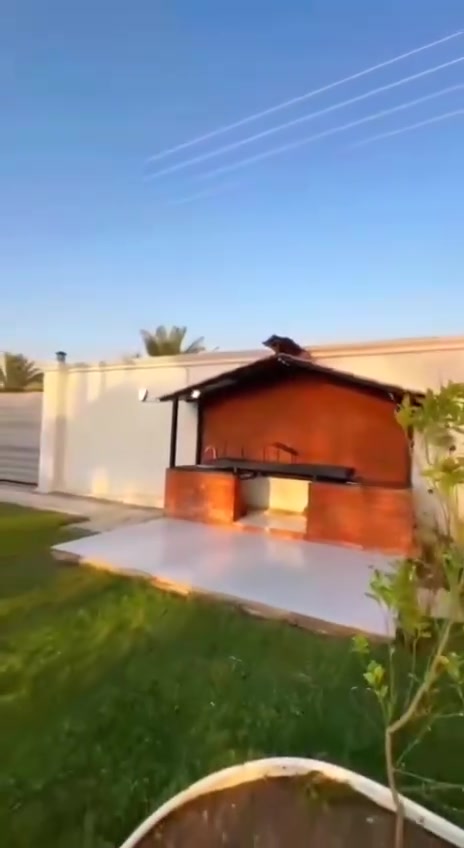 �✨ مزارعنا متوفرة للحجز طيلة أيام الاسبوع🌿
نستقبل جميع المناسبات والحجوزات العاديه 
المزرعه موثقه ✅
🏡 أجواء راقية وخصوصية
🌴 مزارع مميزة للراحة والترفيه
👨‍👩‍👧‍👦 نستقبل شباب وعوائل

📞 للحجز والاستفسار:
 واتساب*********** 🤍

🔥 احجز موعدك وخلي طلعتك غير! �
