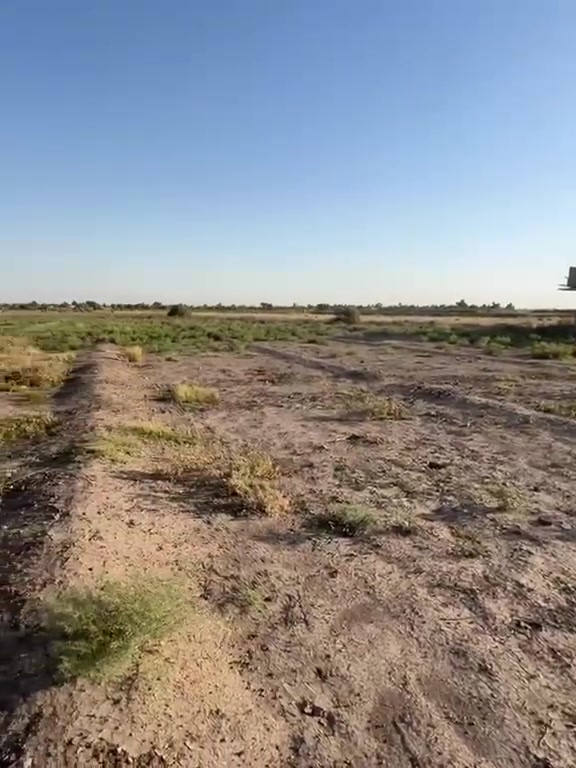 🚨 فرصة نادرة للبيع في المحمودية 🚨
إذا تبحث عن أرض بموقع مميز داخل حدود البلدية، هاي فرصتك!

🌿 أرض زراعية سند 25 طابو زراعي

📍 المحمودية – خلف السجّة قرب خط النفط – حي المرتضى

📍 تبعد عن سوق المحمودية دقيقتين فقط

✅ المساحة الكلية: 18 دونم

✅ واجهة 90 متر

✅ نزال اكثر من 400 متر

✅ موقع حيوي وقريب من الخدمات

✅ مناسبة للاستثمار، التقطيع المستقبلي أو المشاريع الزراعية

الأراضي بهالمواصفات وبهذا الموقع نادراً ما تتوفر للبيع، لذلك لا تضيع الفرصة.

الارض ممكن تنباع كلها او حسب الطلب

للتواصل ***********
