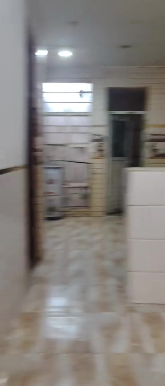 من رخصت صاحب الكروب شقه طابق ثاني للايجار 3غرف نوم وصاله وخدمات بلديات حي التراث الزراعي ضياء الحلفي *********** سعر 350

