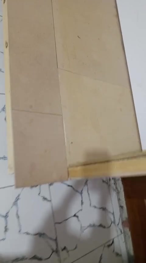 البيع چربايه طفل العنوان حي العسكري قرب جامع الامام زين العابدين عليه السلام/سعر ٧٥الف 
بيه مجال 
 ***********
