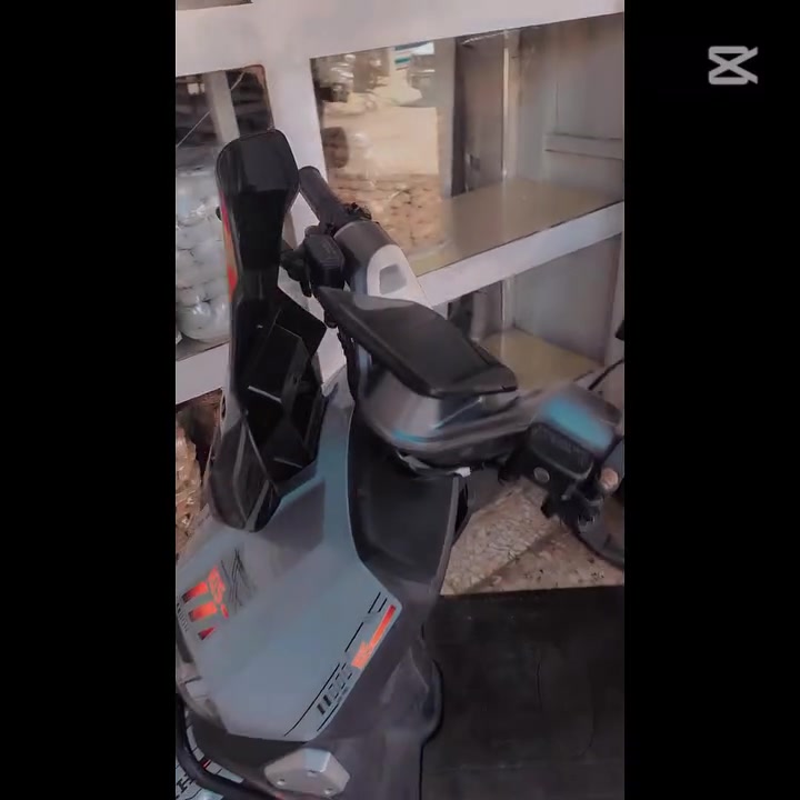 سلام عليكم
صاعقه مديل 2025 نضيفه وجديده
ماشيه ٣٠٠ كيلو فقط
٦ بطاريات كبار عل فحص
اربع سرعه
اشاير وكهرئيات شغاله
بلوتوث بيها
بيها نضام بك رجوع ونضام وقوف الدارجه ما عايزه جاهزه بيها نضام اربع سرع سرعه حقيقي ١٠٠ شرط 
يجي وياها كامره تصوير حوادث استاند موبايل ونفس وقت شاحن الجوال لاسكلي بريكات خلفي امامي هيدروليك بل مكان سعرها 900 وبيها مجال مكاني نجف حي السلام لل تواصل ***********
