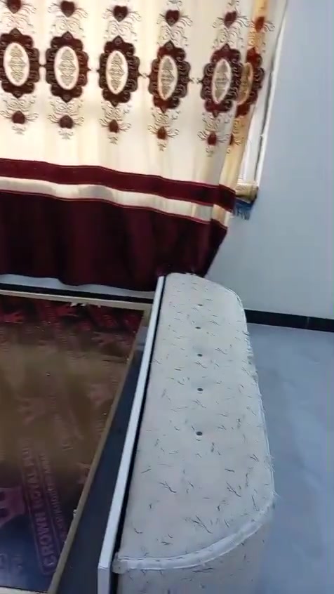 غرفة تركية • منصوبة ٣ أشهر • نضافتها ١٠٠٪