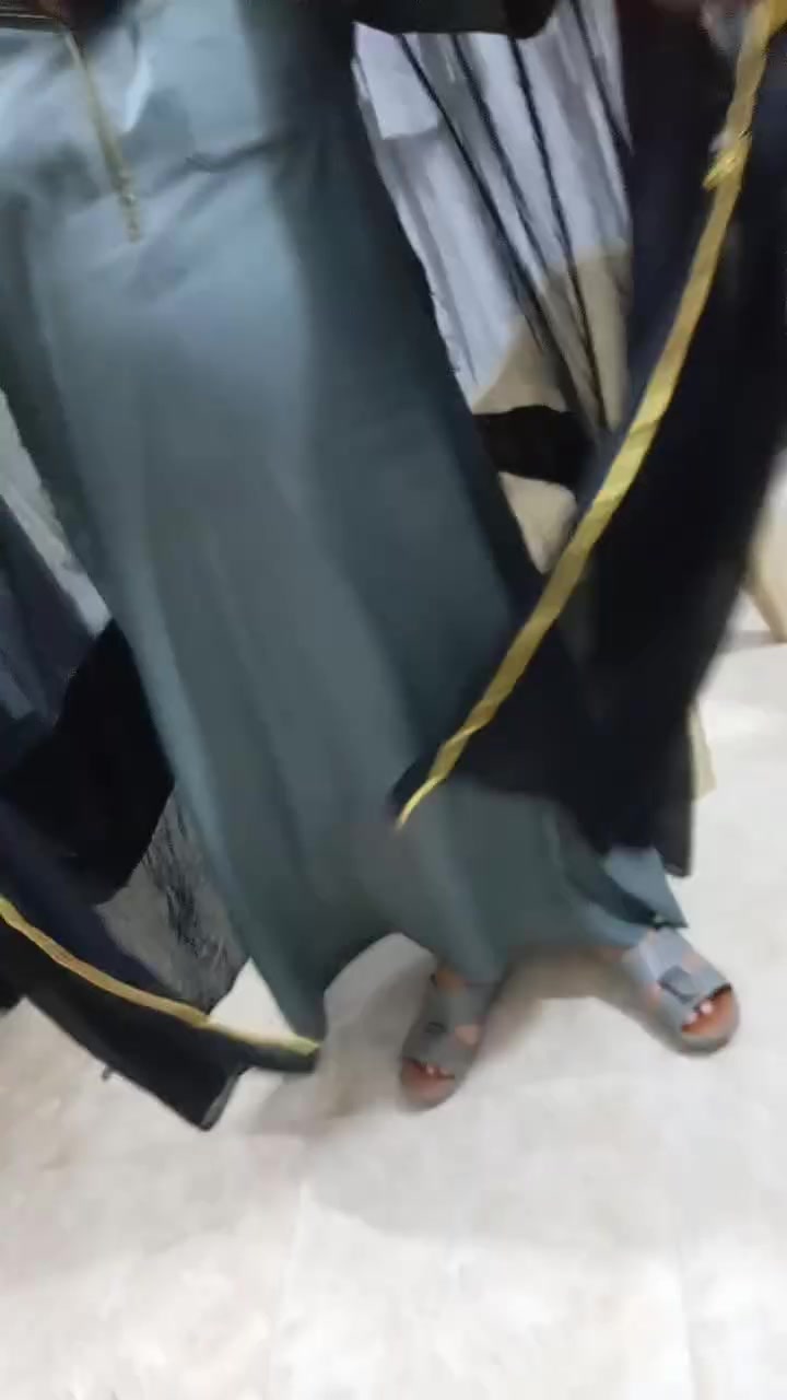 وصول وجبه جديدة من الدشاديش شتوي سعر لواحد ١٠ الف وصول وجبه جديدة من البجايم سعر زوح ٥ الف ودشاديش صيفي سعر لواحد ٥ الف و٣ب ١٠ الف العنوان فلوجه حي المعلمين قرب جامع سعد ***********)( ***********
