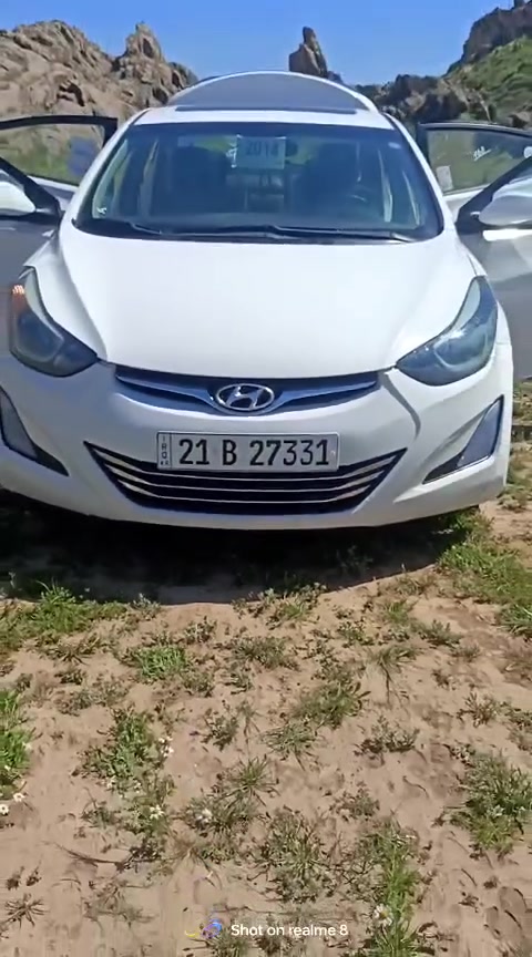 السلام عليكم ورحمة الله وبركاته
للبيع النترا ٢٠١٤ خليجي 
رقم سليمانيه 
رقم وهزة جديد 
سنويه لحد ٣١
بطاقه بانزين بيها
مكينة ١٨٠٠ 
ماشية ١٣٧ الف 
فول مواصفات 
فتحة 
اشاير مري 
مري كهرباء 
كشنات جلد كهرباء هيتار 
استيرن هيتار
٤ دسك 
فتحة سقف 
تبريد قطعتين 
تحكم ستيرن جهتين 
السيارة مكفولة من الضربة بيها هلال اثنين اشويه بيهن رش او ربع باب سايق بيها صبغ
المكينة بس امبدل كازكيت مكفوله من التبخير والتنقيص 
عارضها ب١١٠ وبيها مجال بسيط 
مكاني كركوك 
الشراي يتصل ويدلل
***********
