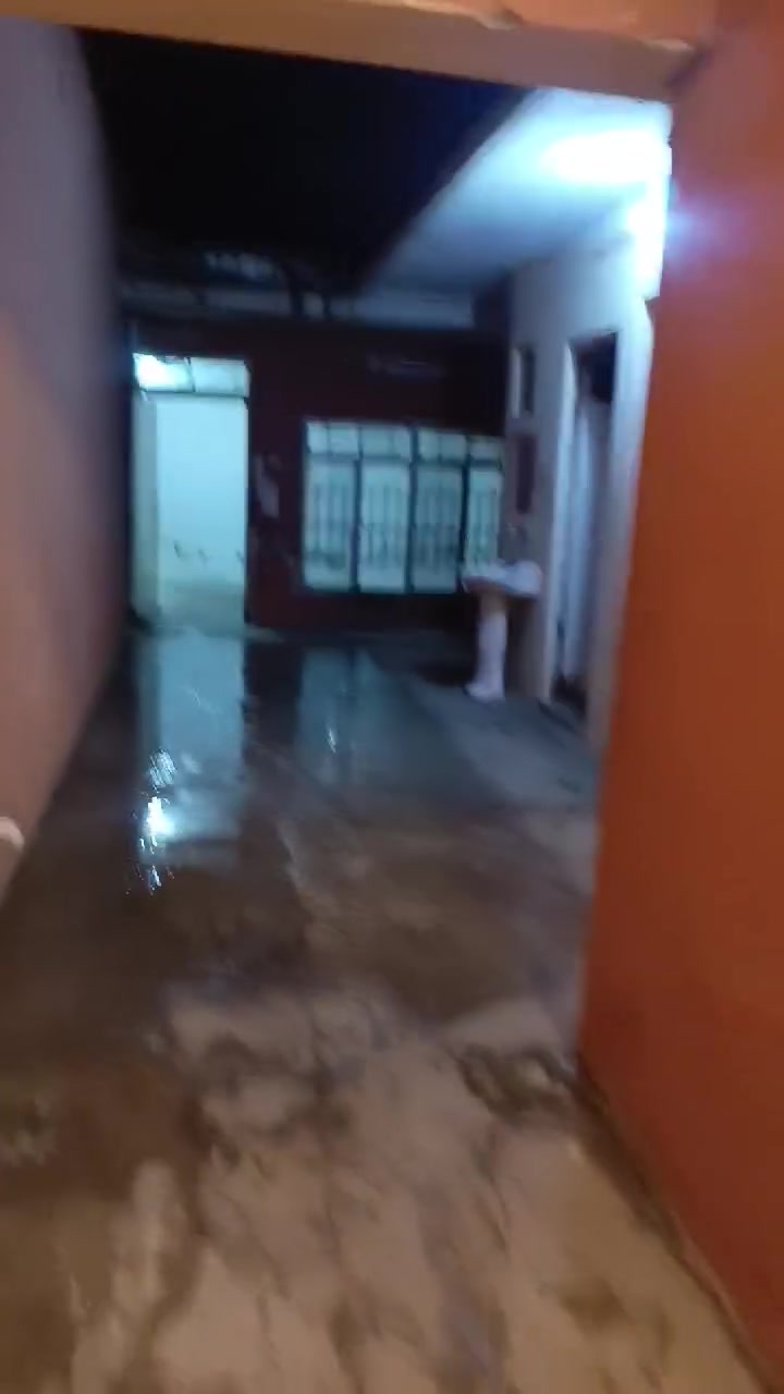 🏠 بيت للبيع – فرصة استثمارية

📍 مقابل حي الجامعة – حي القاهرة
📐 75 م²
💰 السعر: 48 مليون دينار
🏡 مؤجّر حاليًا ودخل إيجاري جاهز

⭐ موقع مميز للاستثمار أو السكن

📩 للاستفسار: ***********
🔹
