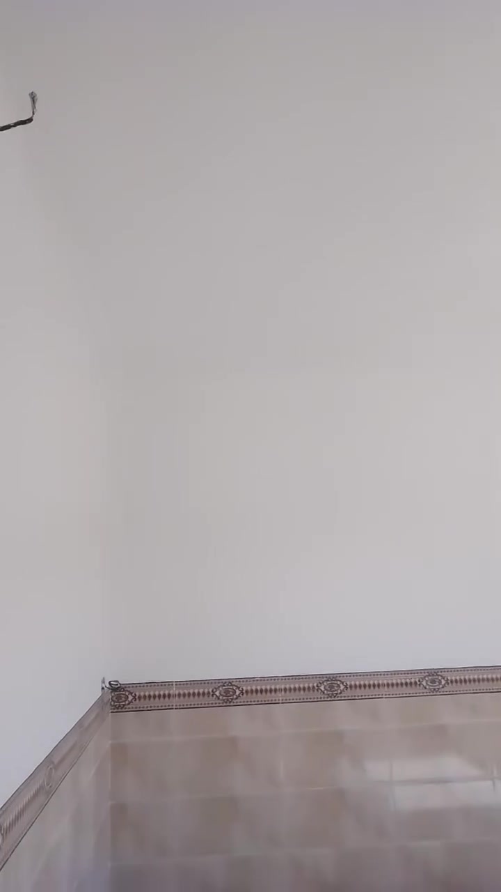سلام عليكم يوجد كادر جص وبورك وهذا رقمي ***********
