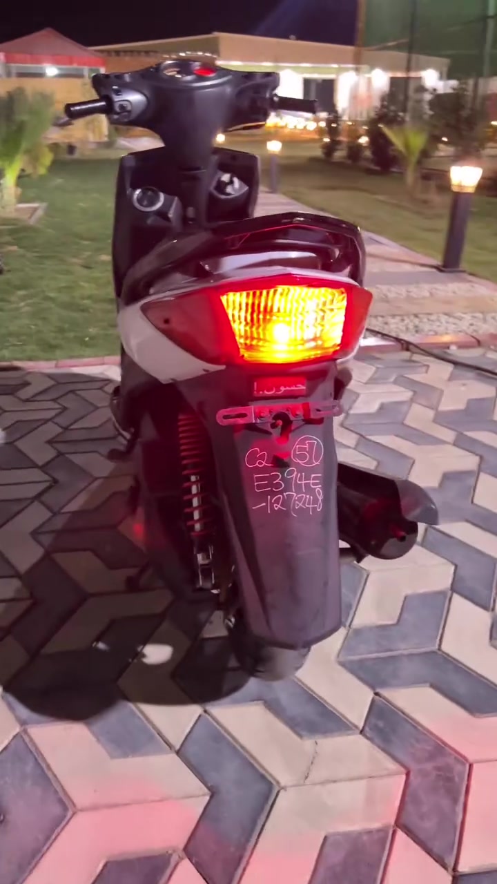 السلام عليكم سكنس فحل للبيع
 مال رمبه مكفوله كفاله عامه
الدراجه شلعه ومعدل ونعومه
  العنوان حله بابل .📍
 للستفسار اتصل على الرقم
***********

نص مكتوب في الصور:
- مزرعة الفي الترفيهية الحلة, Iraq