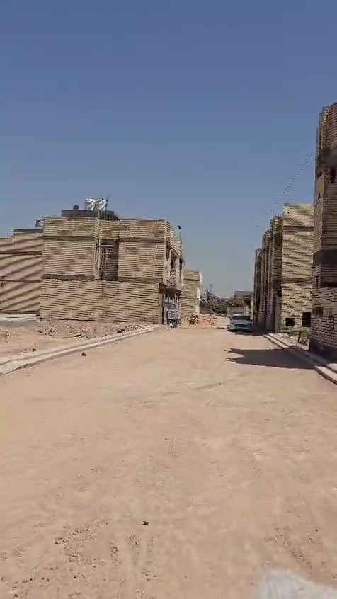 اخوان عندي بيت للبيع مساحه 50متر طابقين 3غرف نوم يرهم بيع ويرهم مراوس سعره مناسب جدا سند 25 موقعه بدار السلام سعره 55مليون عن الامام 3كيلوات قريب على طريق الزوار خلف مستشفى ابو مهدي المهندس التصال على هذا الرقم 
***********///***********
