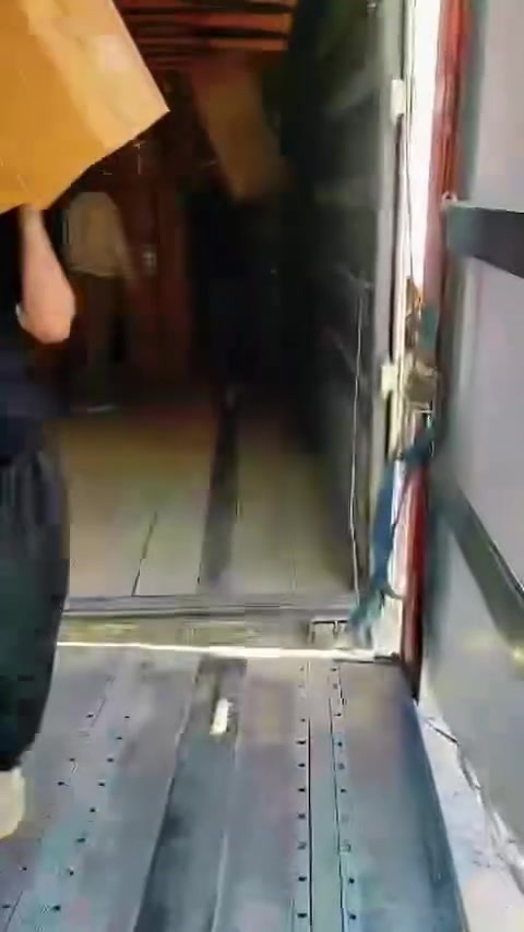 بسم الله الرحمن الرحيم

📅 التاريخ: 9/9/2026
📦 نوع البضاعة: بخاخ + أمبول
🚚 تم إرسال هذه الشحنة إلى زاخو، وهي الآن في الطريق…

نسأل الله أن تصل إليكم بالسلامة، وشكرًا لثقتكم بنا دائمًا 🤝
***********
***********
