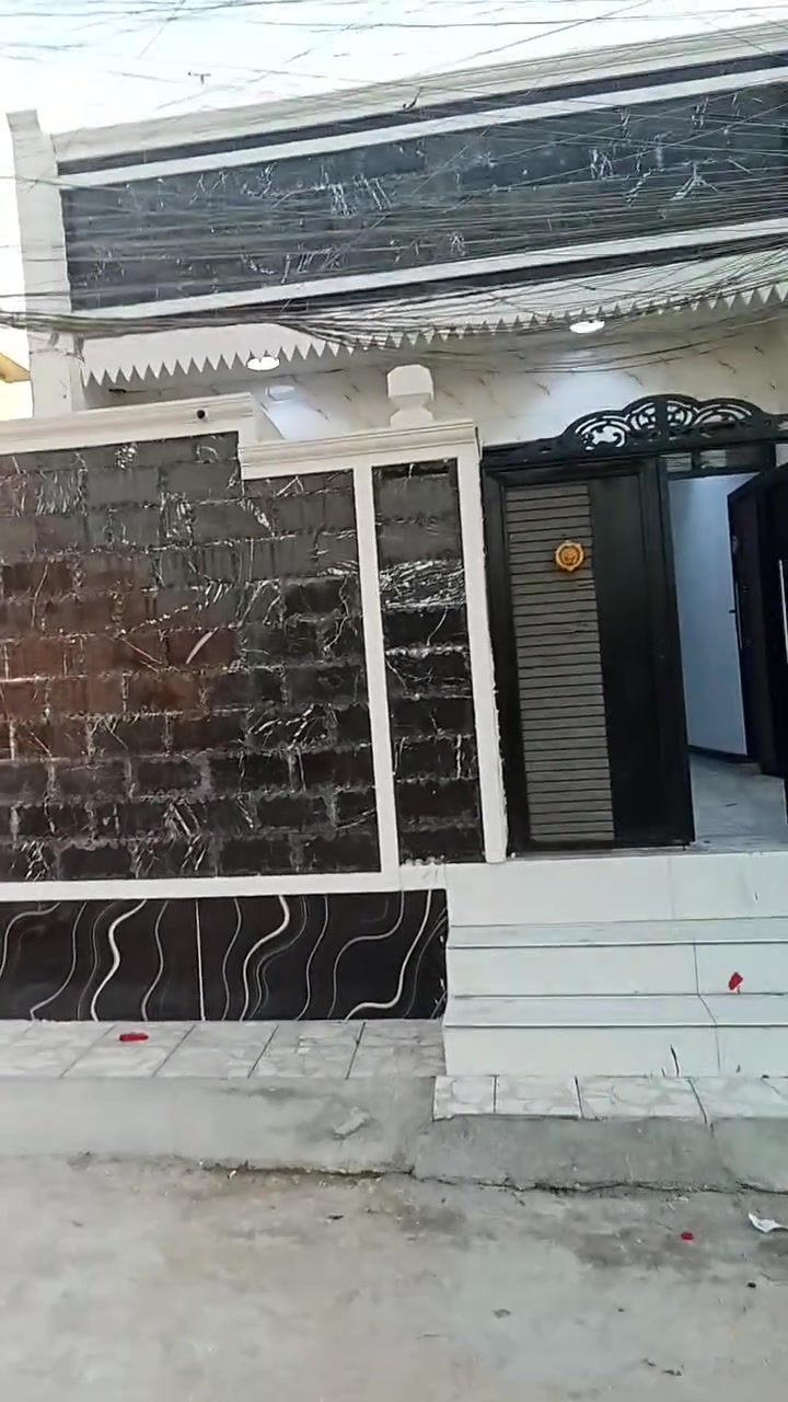 بيت للبيع المساحة 100 لواجهة 5 لنزال 20 بنيان حديث رفت كراج ستقبلل ممر مدخل ثاني مطبخ حار ومطبخ بارد الستفسار خاص واتساب مكلف بل نشر ***********
