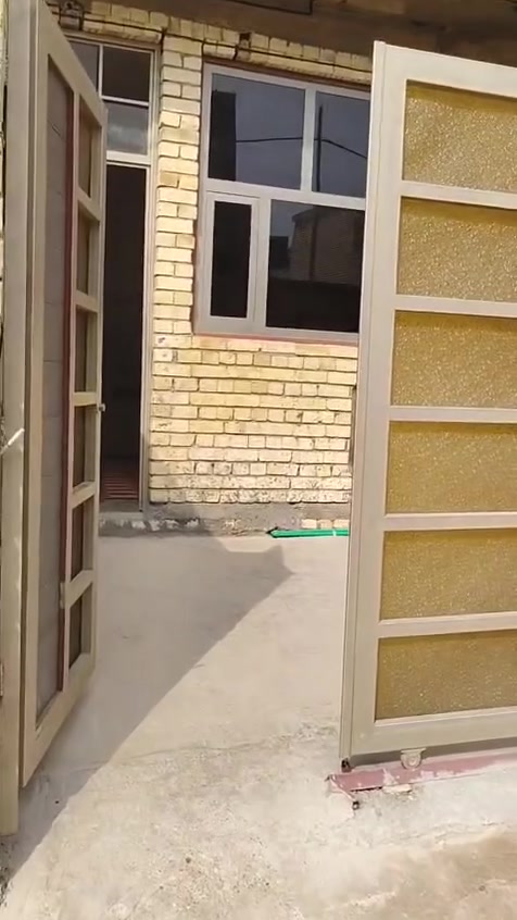 الموظفين • ١٥٠م • طابو
