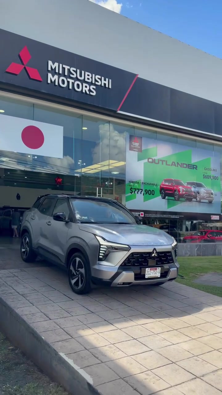 Así estrena su nueva Outlander Sport Edición especial el Sr Raúl y familia.
Muchas felicidades familia!
Muchas bendiciones y mucho éxito!
WhatsApp 999 155 8478
Alejandro Adrian Asesor Profesional Mitsubishi Merida
