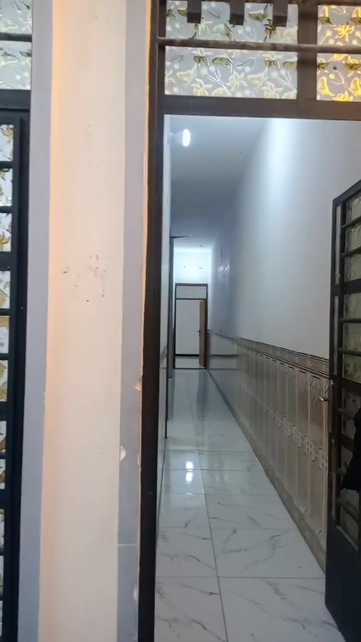 بيت للبيع 100متر زراعي سند25 كامل طابق ونص في رئاسة العبيدي للاستفسار ***********
