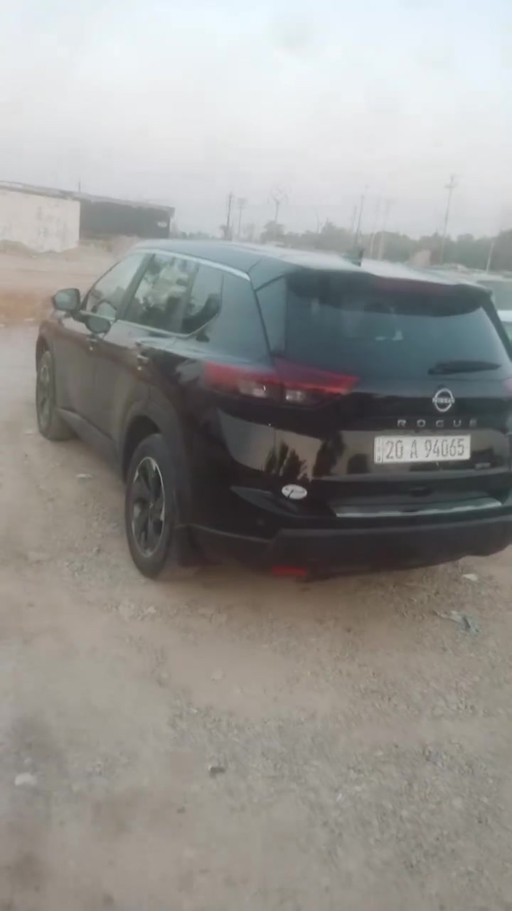 يابا البنين طاير عالجامع مو على القماره واقعه التريشه مال التكمه اليمنه والتريشه هي بلا رقمي هذا للمعلومه الاكثر وانا خاص لاهل بعقوبه المحافظات يشرفني وعلى راسي اريد قريب علي***********
