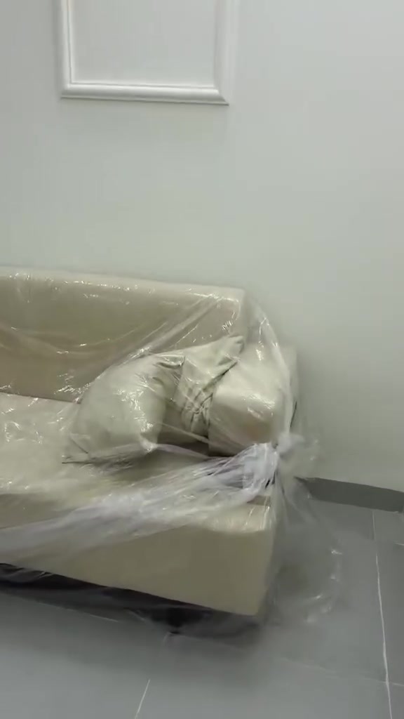 السلام عليكم عندي تخم للبيع جديد بعد البارحه اخذتها طلعت كبير على الصاله مالتي ***********شراي يتصل ديالى هبهب
