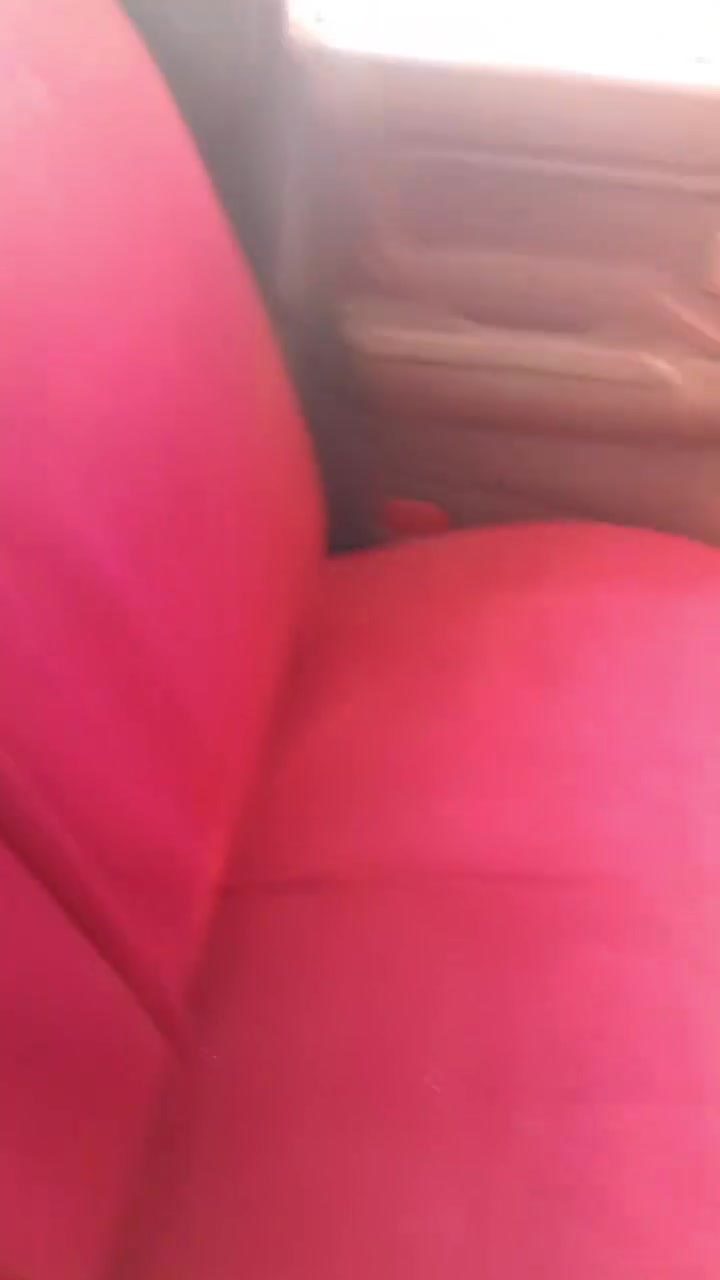 ***********
