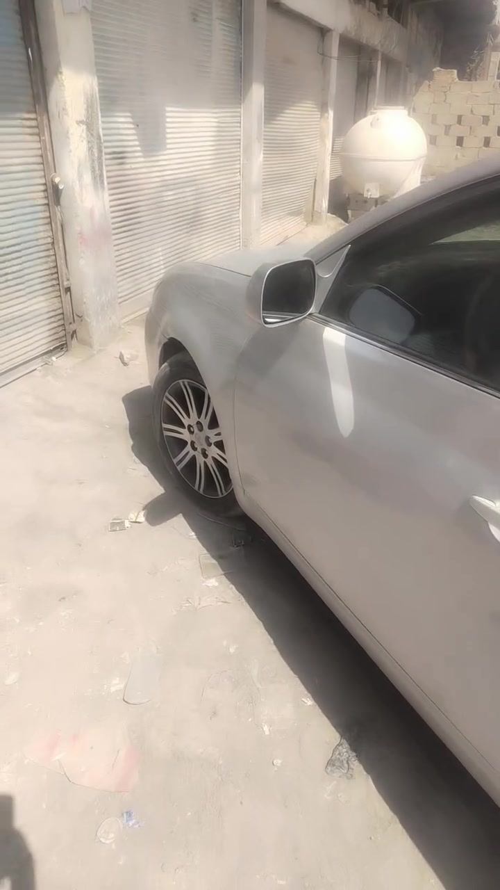 شعندك مراوس نزل انطي فرق اخذه فرق يرهم. سوناتا موديل ٧صبغ حزام فول مواصفات لون نيلي محرك ٣٣٠٠
***********
افلون موديل ٧ حزام بيع ١٠٠ مراوس ترهم
***********

