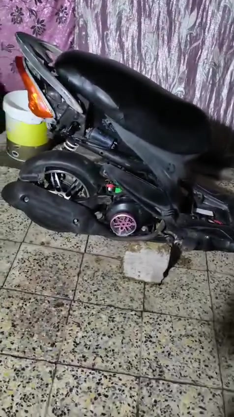 اسلام عليكم ماكس عدله شغاله هندر محرك ناعم شلعه معدل بيه ويلكب رياضي اصلي وقطره رياضي وكلج مامي رياضي نقصه شوته ترتيبات على ايدك السعر 600 وبيه مجال عنوان بغداد زعفرانيه رقمي ***********
