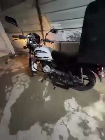 سلام عليكم درجه بوكسر البيع نضيفه حيل درجه موديل 2021مجفته قبل سنه مكينه ناعمع مابيه نقص عنوني بغداد الغزالي السعر 900وبيه مجال كلك نقص بس صفاحيه نكره سلف بكل الوقت***********
