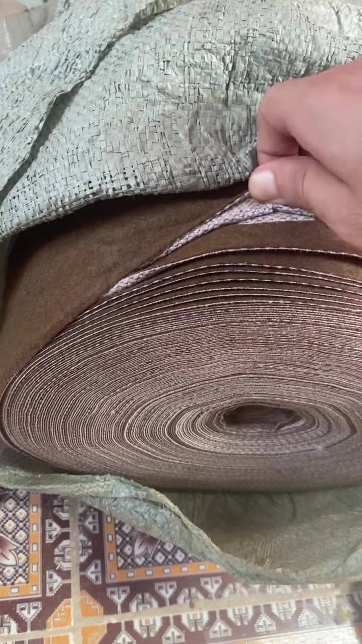 طول قماش  وجهين طوله 64متر وعرضه متر ونص مال دوشمة كرويتان زاد من قماش  
الكرويتات مالاتي أبيعه بسعر مناسب 
***********
