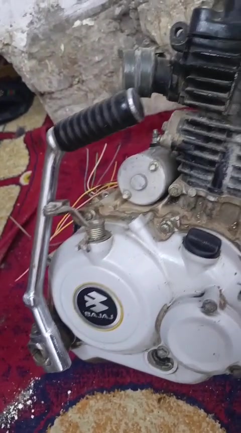 السلام عليكم مكينه بوكسر( كايمه )للبيع مكاني الشعله قيم باليرضه بي الله وخذهه 
***********
