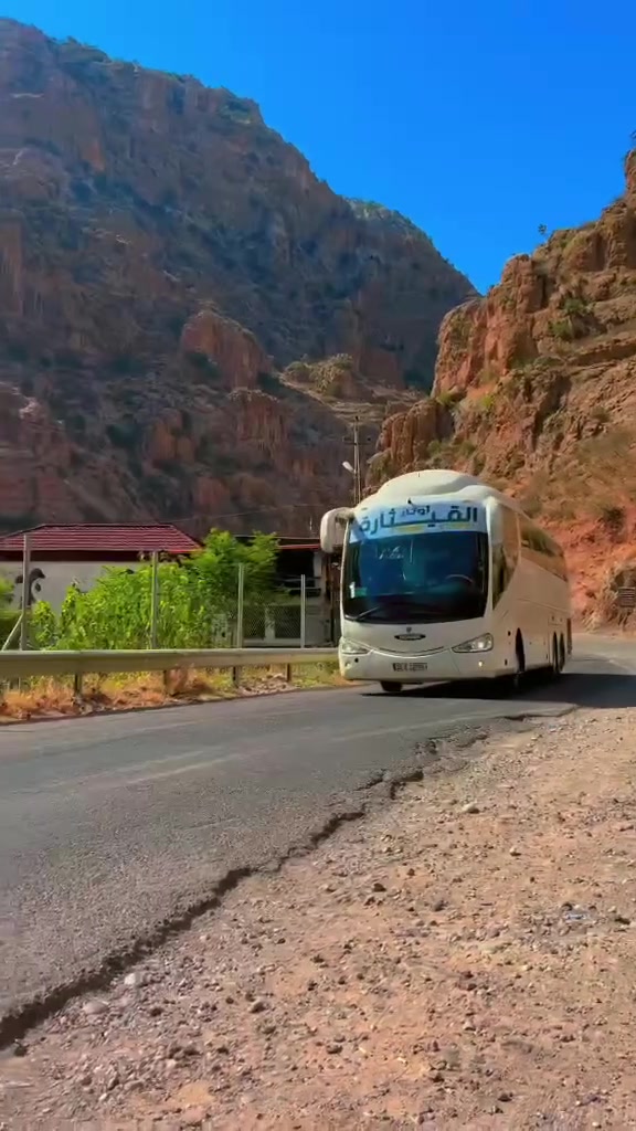 السلام عليكم
للبيع باص اسكانيا ريزو 2004 اصولي تحويل مباشر جاهزة للعمل بدون اي نقص اسكانيا ريزو 54 نفر مصفرة هيأة خط بصرة كربلاء محرك 6 بومة اصلي سياره نضيفة جاهزه للعمل تبريد ثلج محرك مضبوط السعر ٥ شدات قفل مكان السيارة البياع شقق السيدية
لاتصال مع صاحب السيارة  الحجي ابو نشوان
***********   //   ***********  واتساب
