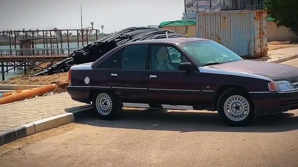 للبيع او المراوس اوبل اوميكا 1993 مكفوله من الضربه ولكص بيه خياسات قليله رقم نجف  راعيه يريد تحويل مكينه وكير ونجي السعر 30 وبيه مجال مكاني البصره الدير  للستفسار ***********
