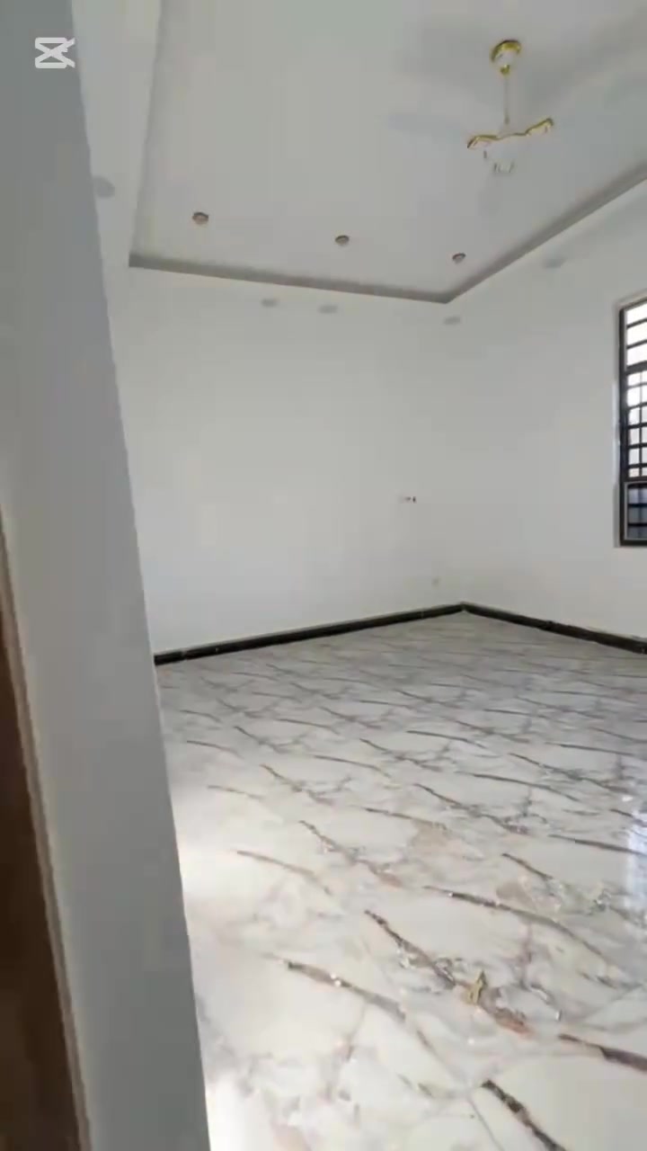 ديالى • صبّاغ داخلي وخارجي • جودة عالية