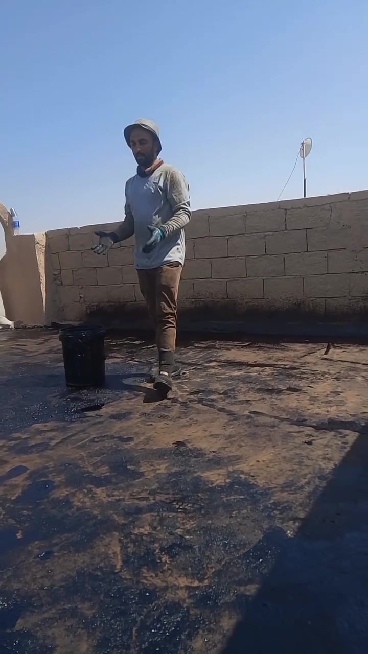 الْحَمْدُ لِلَّهِ مَا ضَاقَ أَمْرٌ إِلَّا فَرَّجَهُ اللَّهُ، الْحَمْدُ لِلَّهِ مُبْدِلُ الْعُسْرِ بِالْيُسْرِ، وَالْحَمْدُ لِلَّهِ حَمْدًا يَمْلَأُ الْمِيزَانَ.

بسم الله والصلاه والسلام على رسول الله 

🔹عملي في قضاء هيت منطقة حي (الخضر)تم تزفيت السطح ماده الزفت قاطين،،وتم معالجة التشققات والفطور 
🔹 تفاصيل العمل قاط الأول تزفيت وبعدها يتم القاط الثاني القير درجه 
✅ مستعدين لتقيير الأسطح والمباني الحكومية وتقيير احواض الماء من الرطوبه 
✅وتزفيت القطع الأراضي والرباطات والجدران والارضيات من الرطوبه الارضه 
✅وعمل ماستك السطوح وتصليح الماستك القديم كوي واضافة 
✅وعمل ماده الايزوكام الدرجه الاولى عازل حراري 
✅ وعمل ماده البيضاء للاسطح بكافه انواعها شبكه او بدون شبكه عازل حراري 
✅ وعمل وفرش الباد السعودي 

📍جودة عالية في العمل وجوده المواد وبأنسب الأسعار..عملي في كافة أنحاء محافضة الأنبار 

📞. الاتصال والاستفسار.         ***********   ابو آدم المحمدي
