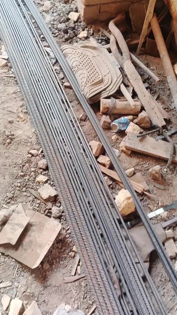 سلام عليكم شيش للبيع روهينه درجه أوله 
اشتعلت بيتي اوزادن بيهن أبو نص+ أبو ربع+ اتلث ارباع 
اليريدهن بيه خير ويدلل ***********
