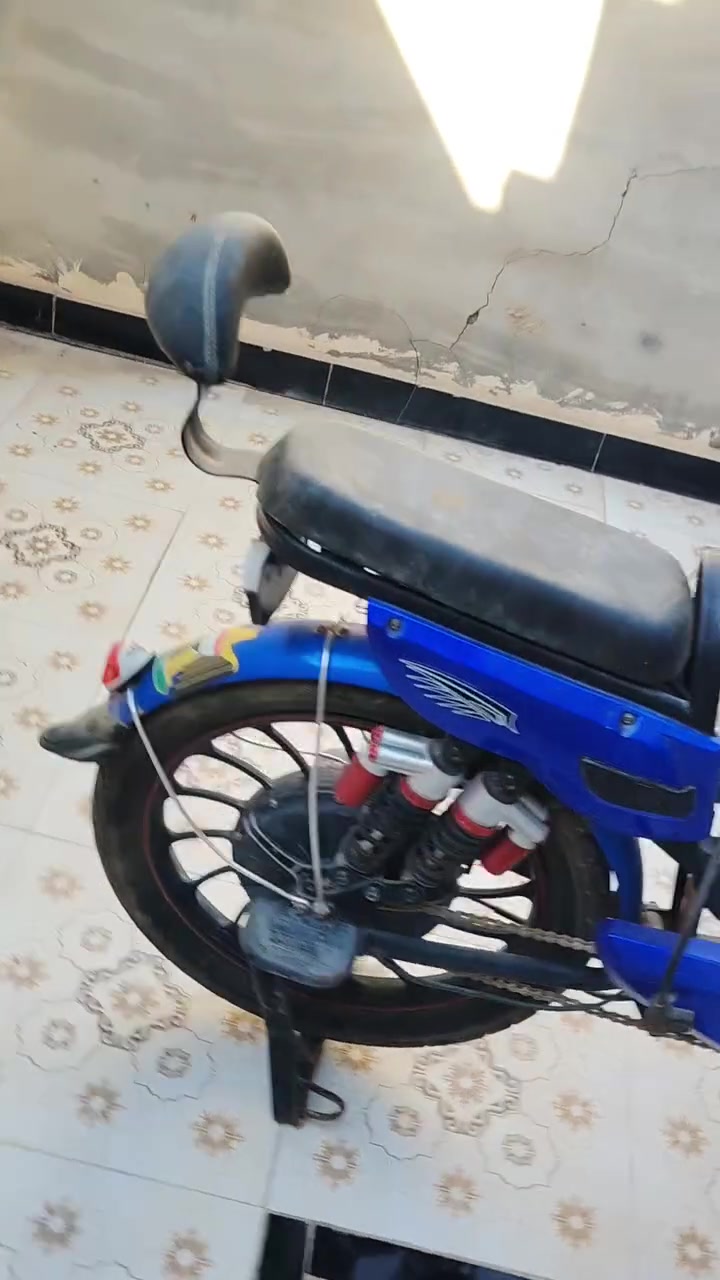 باسكل شحن للبيع كلشي شغال بي نقصة بطاريات السعر 100وبي مجال المكان ديالى بعقوبة التحرير متواجد واتساب فقط ***********
