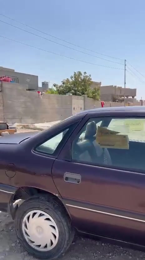 سلام عليكم اوبل فيكترا موديل 1992 على وضع البلاد  بدون صبغ بدون حادث رقمكركوك كوبون بانزين سنويه لل2027 سعر 48 وبيها مجال الاتصال على الرقم ***********
