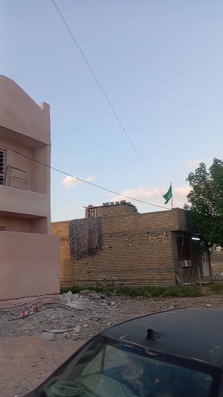 مشتملات ثنين للبيع واحد كامل ٥٠ متر سعره ٤٠ بي مجال والثاني هيكل ٥٤متر جكوك سعر ٢٨بي مجال وقف القادري بظهر المعارض مال جكوك مقابيل مرور الكاضميه *********** /***********
