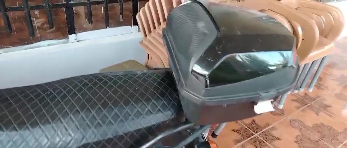 دايوان ٢١ • فحل • ١٤٠٠٠