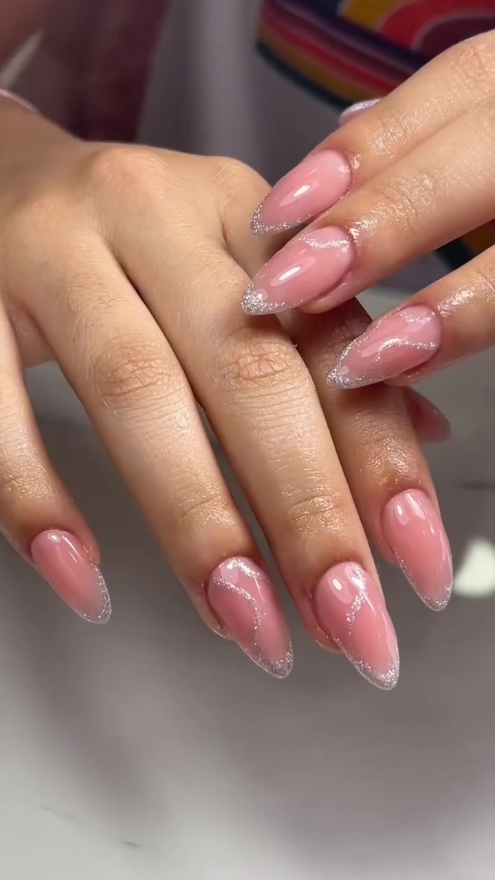 ✨💅 عرضنا مو مجرد أظافر… هذا مستوى ثاني من الأناقة! 💅✨
دلّلي إيدج بتفاصيل تليق بيج 🤍
أظافر مرتبة، شغل نظيف، لمسة فخامة ولمعة تخلي كل نظرة توقف عليها 😍✨
🔥 عروض خاصة لفترة محدودة
💎 تصاميم راقية تناسب ذوقج
🤍 عناية واهتمام بأدق التفاصيل
✨ نتيجة تخليج تحبين أظافرج من أول نظرة
إذا تحبين الأناقة اللي تبين من أول تفصيلة…
مكانج ويانا 💅🏻🤍
📩 للحجز راسلينا على (***********) 
📍 العنوان العطيفيه
راسلينا وخلي أناقتج تبدأ من أطراف أصابعج ✨
