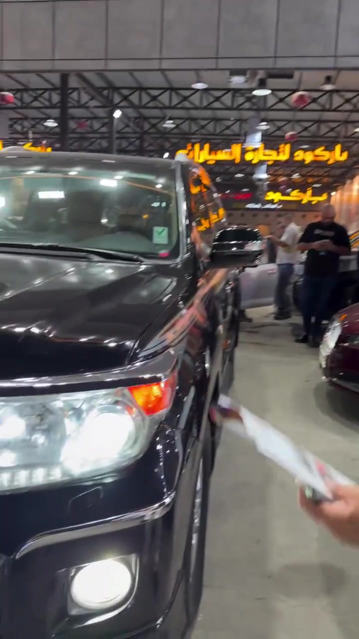 لاندكروزر • ٢٠١١ • فيديو