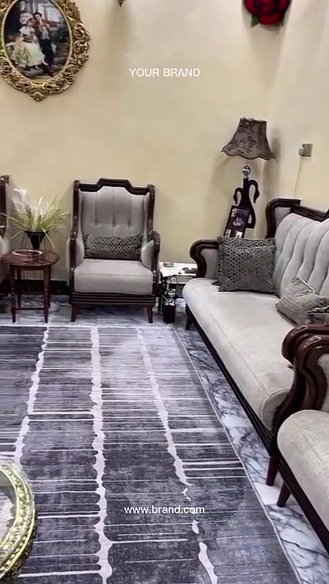 قنفات جددد مستخدم شهرين فقط للبيع بمليون ونص وبيها مجال المكان البصره 