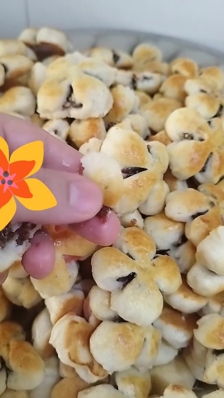 متوفر كيك  ومعجنات لجميع المناسبات🍰🍰
حسب طلب الزبون للحجز والاستفسار مراسله ع خاص 
يوجد خدمه توصيل العنوان بعقوبه الرحمة🚘 

‏‪***********‬‏

