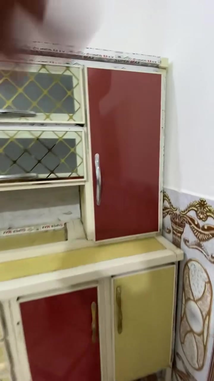 سلام عليكم كاونتر للبيع مترين ارضي وتعال بدون سنك العنوان البصره قبله بس شراي يراسل***********
